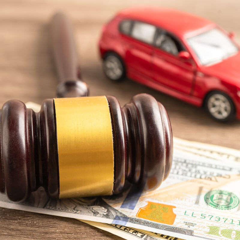 Navigating your Car Wreck. Should you settle with the insurance company or go to trial?